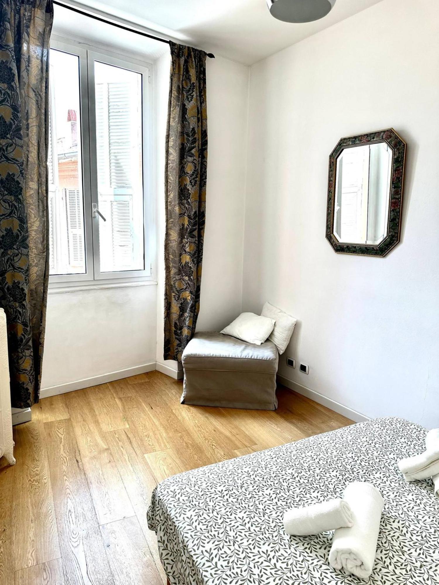 Beau 3 Pieces Vue Apartment Menton